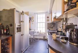 3 bedroom, Apartment for sale