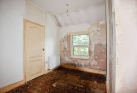 2 bedroom, Detached house for sale 2 bedroom, Detached house for sale