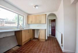 2 bedroom, Detached house for sale 2 bedroom, Detached house for sale
