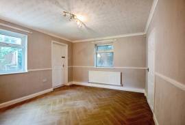 2 bedroom, Detached house for sale 2 bedroom, Detached house for sale