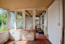 2 bedroom, Detached house for sale 2 bedroom, Detached house for sale