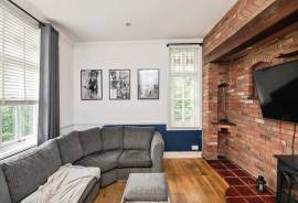 4 bedroom, Detached bungalow for sale