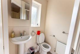 3 bedroom, Detached house for sale