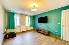4 bedroom, Detached house for sale
