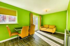 4 bedroom, Detached house for sale