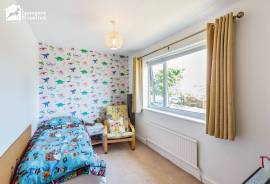 4 bedroom, Detached house for sale