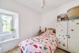 3 bedroom, End of terrace house for sale