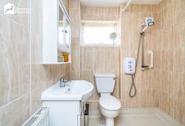 3 bedroom, Bungalow for sale