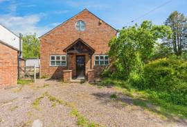 3 bedroom, Detached house for sale
