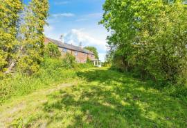 3 bedroom, Detached house for sale
