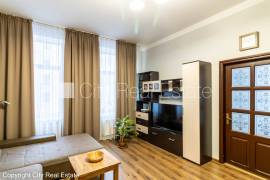 Apartment for rent in Riga, 90.00m2