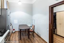 Apartment for rent in Riga, 90.00m2