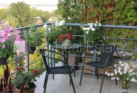 Apartment for sale in Riga, 178.10m2
