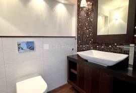 Apartment for sale in Riga, 178.10m2