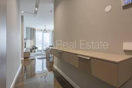Apartment for rent in Jurmala, 160.00m2