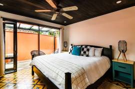Villa Cerca del Mar 5: Beach House in Highly Coveted and Intimate Development in Tamarindo/Langosta