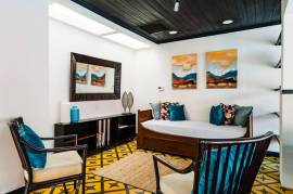 Villa Cerca del Mar 5: Beach House in Highly Coveted and Intimate Development in Tamarindo/Langosta