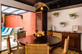 Villa Cerca del Mar 5: Beach House in Highly Coveted and Intimate Development in Tamarindo/Langosta