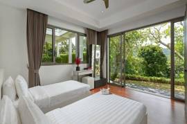 Impressive Four-Bedroom Sea View Villa in Ao Por