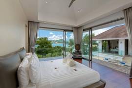 Impressive Four-Bedroom Sea View Villa in Ao Por