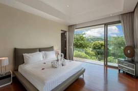 Impressive Four-Bedroom Sea View Villa in Ao Por