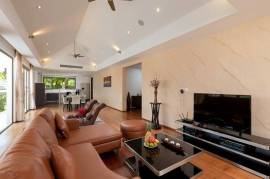 Impressive Four-Bedroom Sea View Villa in Ao Por