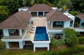 Impressive Four-Bedroom Sea View Villa in Ao Por