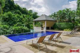 Executive Pool Villa- Gold Villa - 7 Bedrooms & 7 Baths in Rawai Near Nai Harn Beach