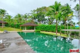 Alanna Yamu - Extra Large Two Storey Three Bedroom Penthouse with Private Pool - Fantastic Sea Views
