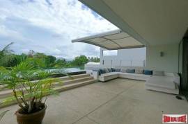 Alanna Yamu - Extra Large Two Storey Three Bedroom Penthouse with Private Pool - Fantastic Sea Views