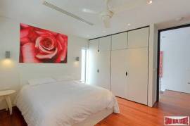 Alanna Yamu - Extra Large Two Storey Three Bedroom Penthouse with Private Pool - Fantastic Sea Views