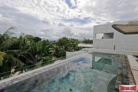 Alanna Yamu - Extra Large Two Storey Three Bedroom Penthouse with Private Pool - Fantastic Sea Views