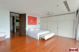 Alanna Yamu - Extra Large Two Storey Three Bedroom Penthouse with Private Pool - Fantastic Sea Views