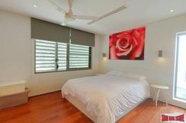Alanna Yamu - Extra Large Two Storey Three Bedroom Penthouse with Private Pool - Fantastic Sea Views