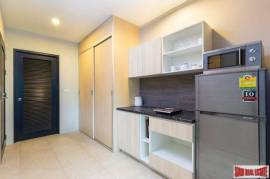 Karon Hill Palm - Quiet 31 m2 Furnished Studio for Sale Only 10 Minute Walk from Karon Beach