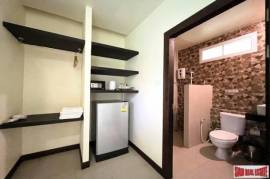 Investment 7-room resort business for sale in Khuekkhak, Phangnga