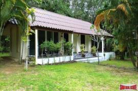 Investment 7-room resort business for sale in Khuekkhak, Phangnga