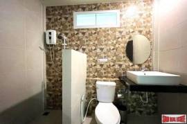 Investment 7-room resort business for sale in Khuekkhak, Phangnga