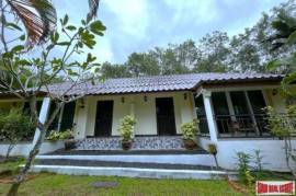 Investment 7-room resort business for sale in Khuekkhak, Phangnga