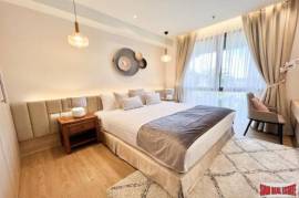 Royal Phuket Marina - Elegant Newly Renovated Four Bedroom Penthouse for Sale in Koh Kaew