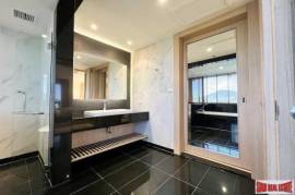 Royal Phuket Marina - Elegant Newly Renovated Four Bedroom Penthouse for Sale in Koh Kaew