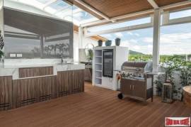 Royal Phuket Marina - Elegant Newly Renovated Four Bedroom Penthouse for Sale in Koh Kaew