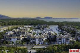 Royal Phuket Marina - Elegant Newly Renovated Four Bedroom Penthouse for Sale in Koh Kaew