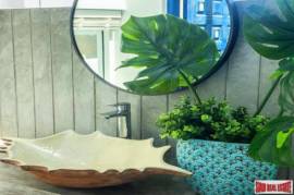 Royal Phuket Marina - Elegant Newly Renovated Four Bedroom Penthouse for Sale in Koh Kaew
