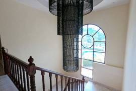 Exquisite 6-bedroom pool villa for sale in Kathu Near Phuket Country Club
