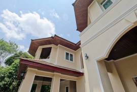 Exquisite 6-bedroom pool villa for sale in Kathu Near Phuket Country Club