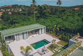 Luxury Villa Complex for Sale: Prime Investment Opportunity in Koh Samui's Most Prestigious Location