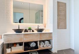 Layan Garden - Newly Renovated Penthouse Condominium with Sea-Views and Excellent Facilities For Sale