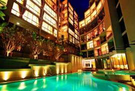 Icon Park - Modern Two Bedroom Penthouse with Beautiful Mountain View