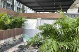 Townhouse for Sale with 5 Beds with 355 sqm in Nana ,Bangkok